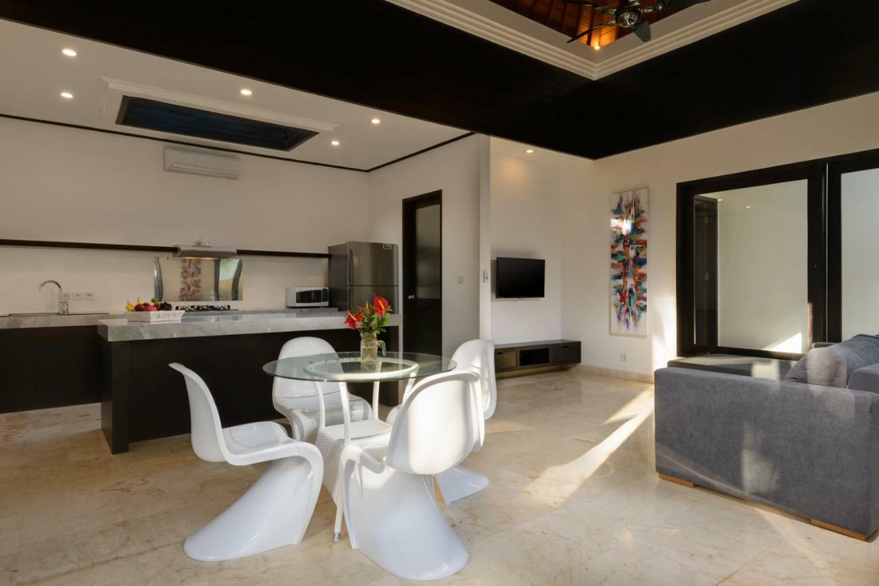 Villa Maharani سمينياك المظهر الخارجي الصورة